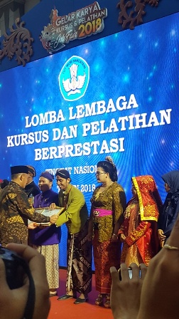 https://mail.dutapersadajogja.com/assets/images/post/20180811_111941.jpg